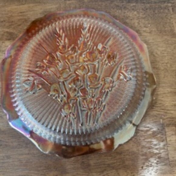 Jeannette Iris and Herringbone Marigold Carnival Glass Plate Floral Depression E - Picture 6 of 6